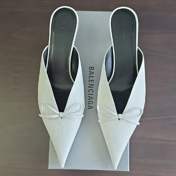 Balenciaga Women's White Bow-Detail Mules - Picture 1 of 9
